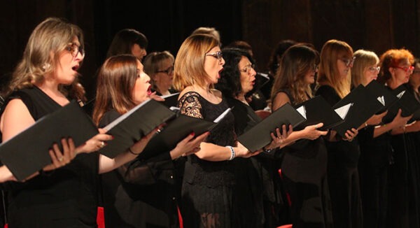 Concerto corale al Teatro Massimo: maestria e eclettismo in foyer