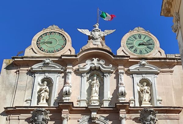 Illuminazione di Palazzo Cavarretta in occasione della Giornata Mondiale della Sclerosi Multipla