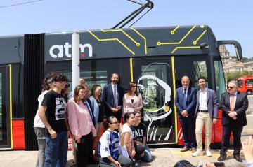 Inaugurata la sesta vettura revampizzata del tram: Antonello da Messina