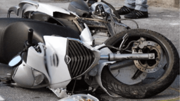 Incidente stradale Librino: la velocità non ripaga il giovane motociclista, gravissimo