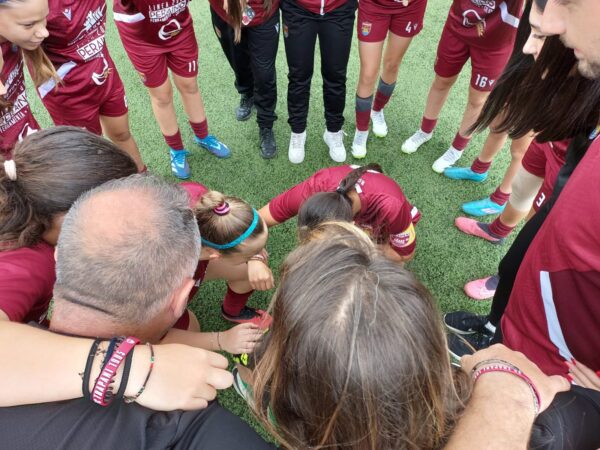 Trapani U15 Femminile travolgente: 12-2 contro Nike Aurora Rossa