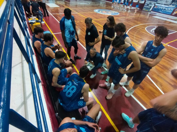 Virtus Ragusa trionfa a Salerno: in finale dopo l'epica vittoria 71-66