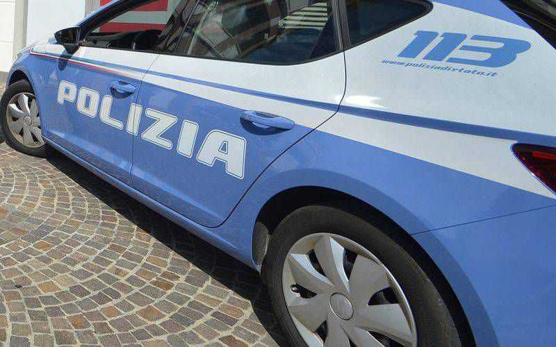 Arrestato ventiduenne con arma nascosta negli slip a Torino