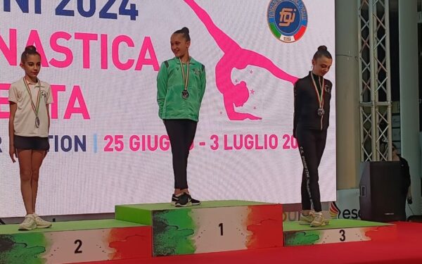 Graziana Amenta del CUS Catania trionfa nella ginnastica ritmica
