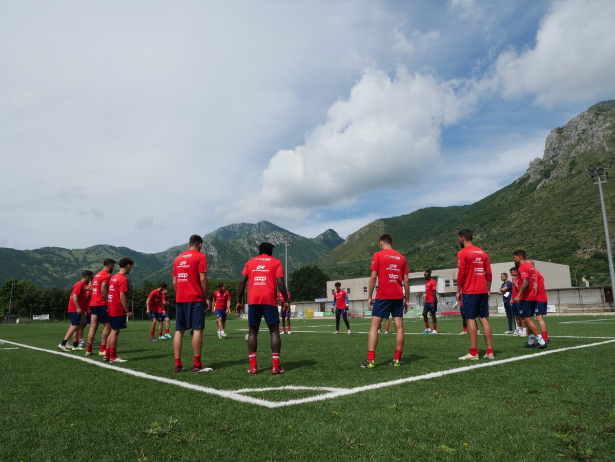 Modica Calcio pronto per i playoff nazionali contro l'Aurora Alto Casertano