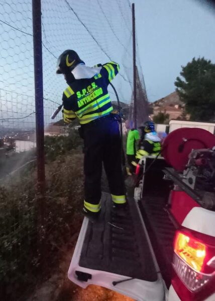 Sicilia in piena attività antincendio: denunciato sessantenne per incendio a Enna