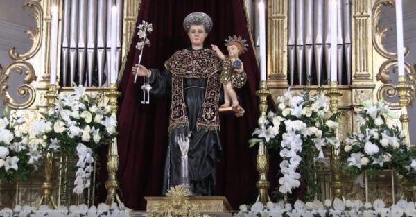 Sant'Antonio di Padova, tutta la verità sulla tradizione del pane benedetto