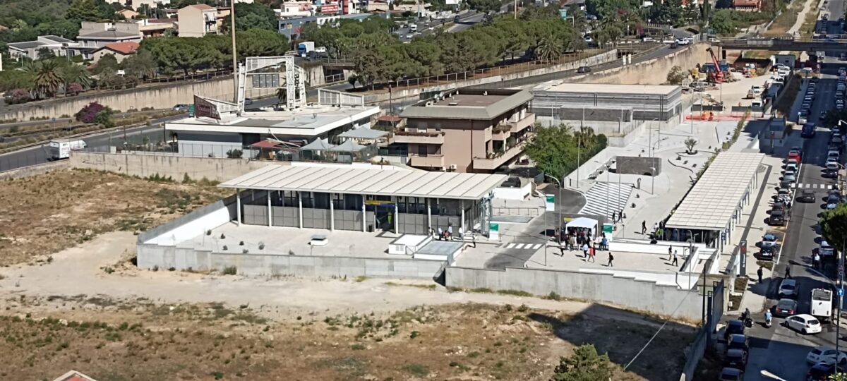 Inaugurata la fermata "De Gasperi": Schifani impegno per la qualità dei trasporti siciliani