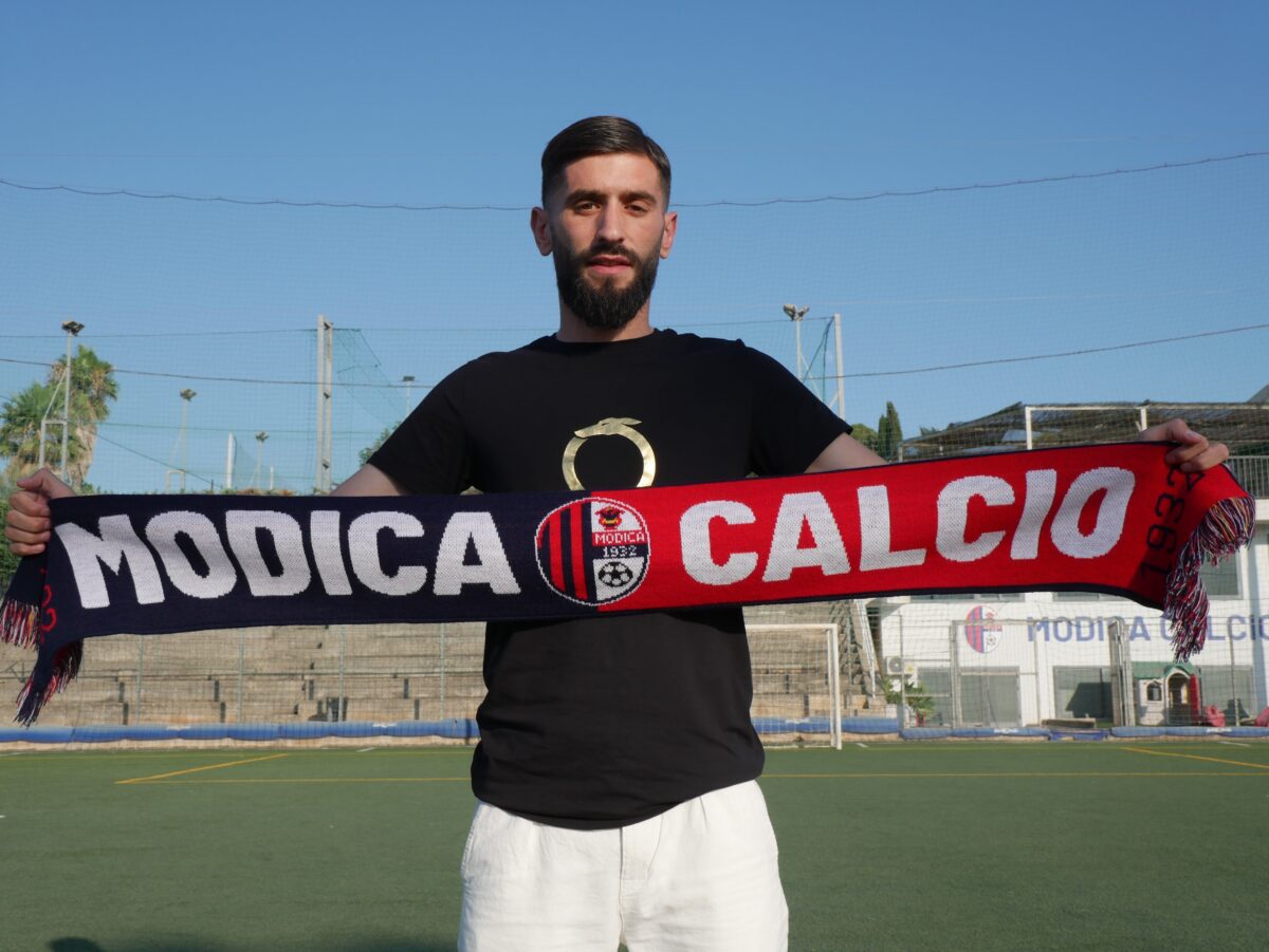 Luca Belluso rinforza l'attacco del Modica Calcio