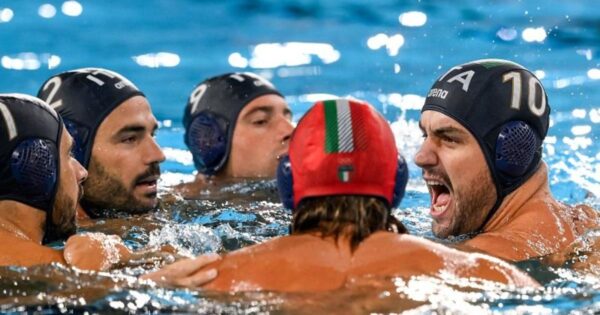 Pallanuoto maschile: Italia e Montenegro si sfidano nel terzo incontro del Settebello a Parigi 2024 - scopri quando e dove seguire la partita!