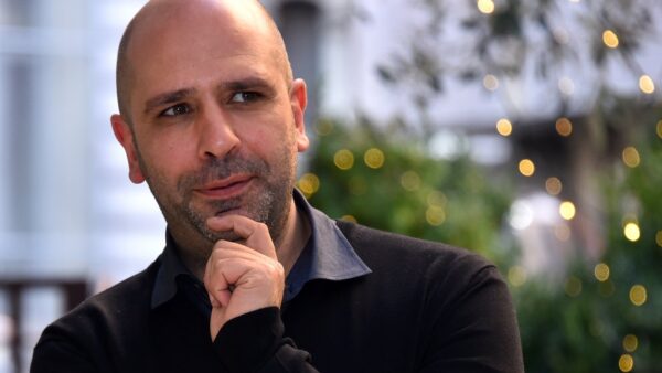 Checco Zalone annuncia la fine, ecco i dettagli della sua crisi sentimentale