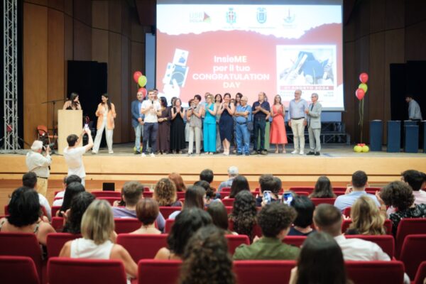 Celebriamo il Congratulation Day: 334 neo diplomati centisti con lode da Messina e provincia ricevono i loro meritati premi!