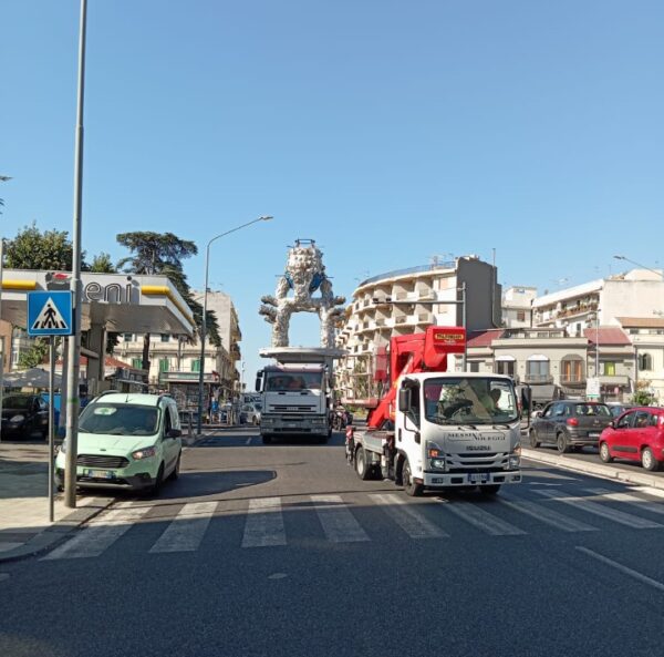 Inizia il programma Aspettando la Vara 2024: il Cippo arriva in piazza Castronovo!