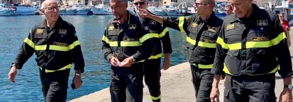 Naufragio Bayesian: Il Capo del Corpo Nazionale a Palermo per onorare i Vigili del Fuoco protagonisti delle operazioni di soccorso!