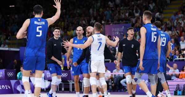 Pallavolo maschile: l'Italia sfida il Giappone ai quarti di finale! Scopri quando e dove seguire la partita degli azzurri a Parigi 2024