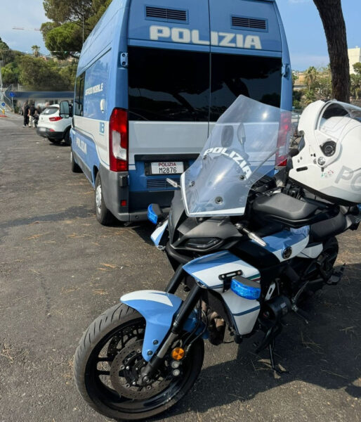 Polizia di Stato in azione ad Aci Castello: controlli in discoteca rivelano irregolarità e scattano le sanzioni!