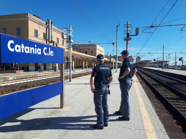 Arrestato a Catania un uomo di 53 anni ricercato: la Polizia ferroviaria fa giustizia!