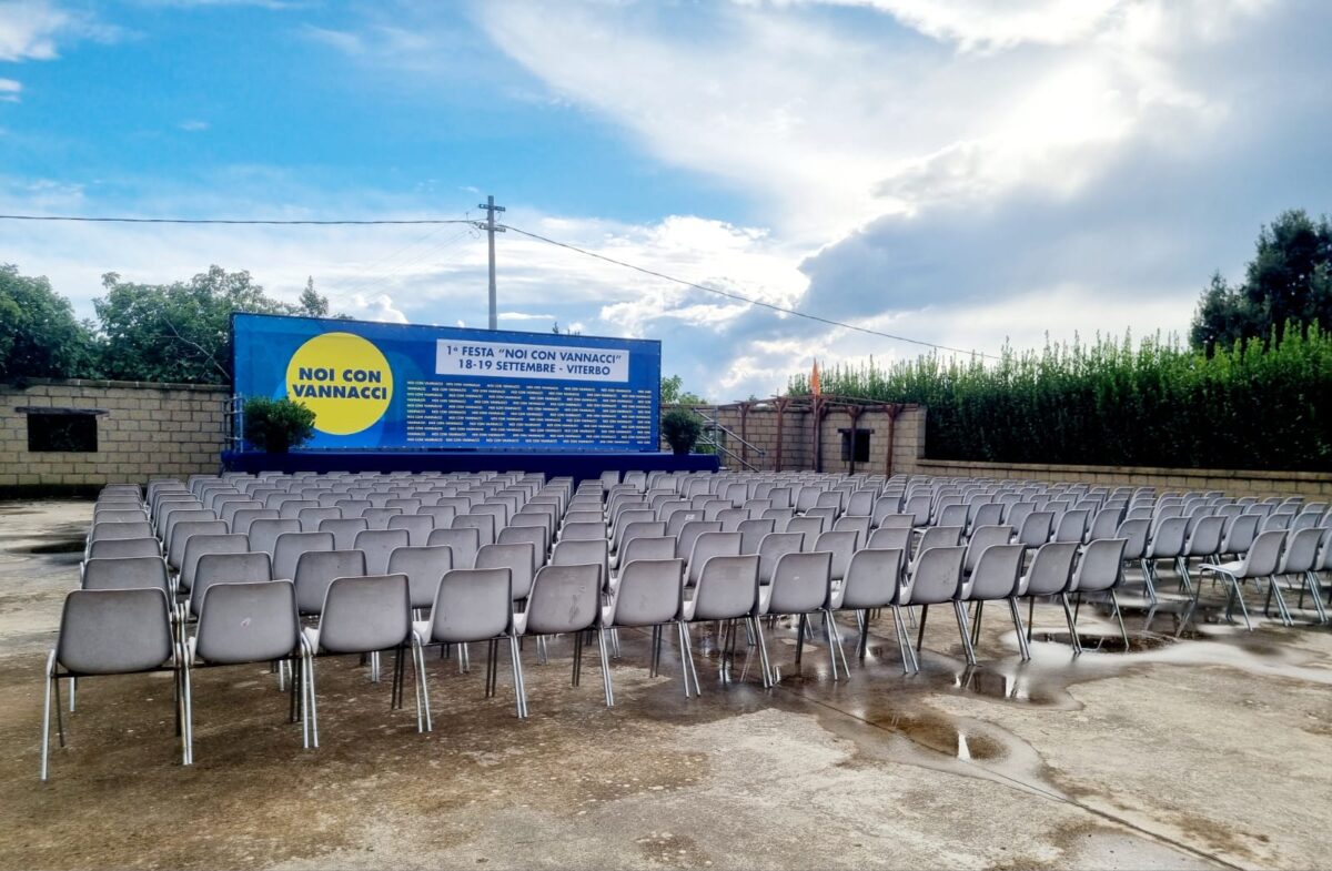 Aspettando Vannacci: Il Primo Raduno dei Sostenitori a Viterbo tra Ex Leghisti e Nuove Ambizioni Politiche