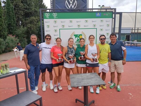 Crescita e Successo del Padel Femminile: Trionfi a Catania e Palermo nel Circuito Junior Next Gen!