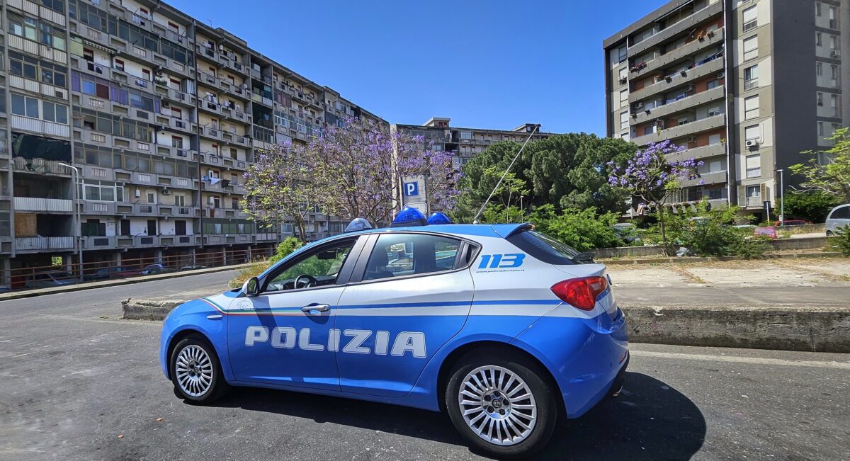 Energia elettrica senza costi: la Polizia di Stato denuncia 13 persone per allacci abusivi alla rete pubblica!