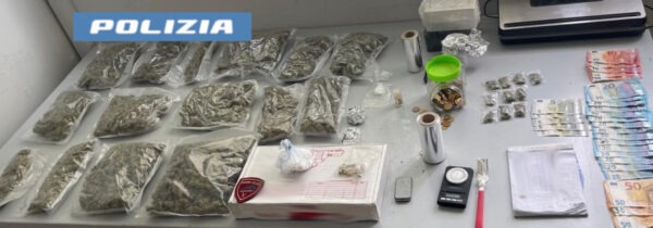 Giovane arrestato con droga e arma clandestina: la fuga disperata non ha salvato il criminale!