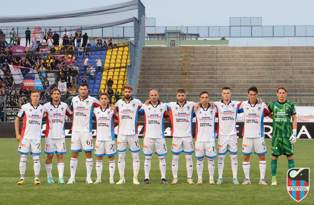 Giugliano conquista la vittoria al cardiopalma contro il Catania: 3-2 nella quinta giornata di Serie C NOW!