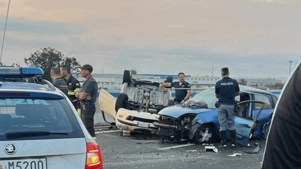 Incidente stradale sulla Catania-Siracusa presso Ikea: tre feriti, uno in codice rosso