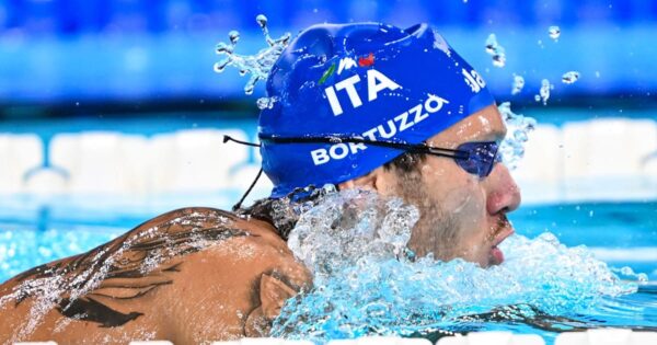 Manuel Bortuzzo conquista la finale nei 100m rana SB4 ai Giochi Paralimpici di Parigi 2024!