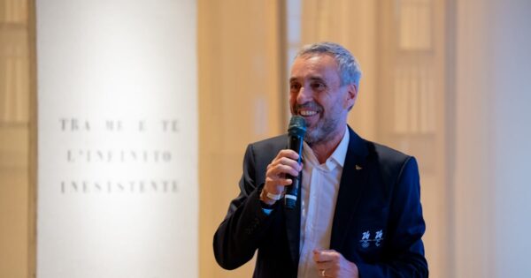 Scopri le intuizioni di Andrea Varnier, CEO di Milano-Cortina 2026, su cosa possiamo imparare da Parigi 2024!