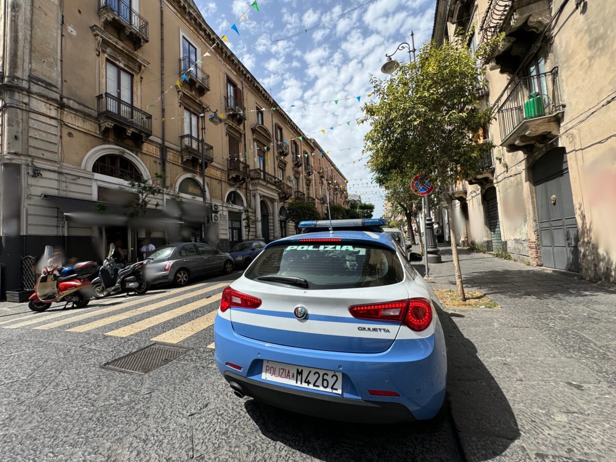 Tentativo di furto di due auto: arrestato un pregiudicato dalla Polizia di Stato!