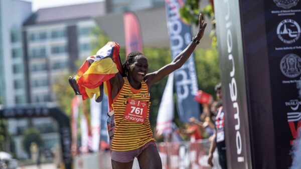 Tragedia nel mondo dello sport: ci ha lasciati l'atleta olimpica Rebecca Cheptegei, vittima di un atto di violenza inaccettabile.