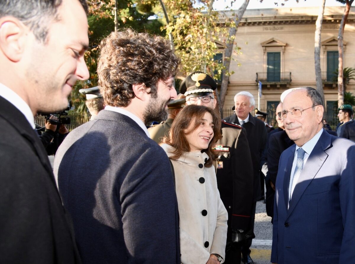 Un tributo a Maria Mattarella: Schifani celebra la sua straordinaria dedizione per le istituzioni e i siciliani.