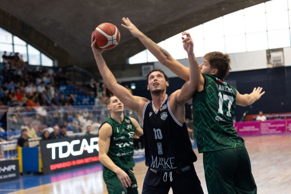 Virtus Ragusa lotta con cuore, ma Treviglio regge e vince 90-80 nel finale emozionante!