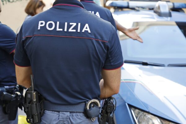 Bressanone pullula di turisti | Ma cosa nascondono i controlli della polizia?