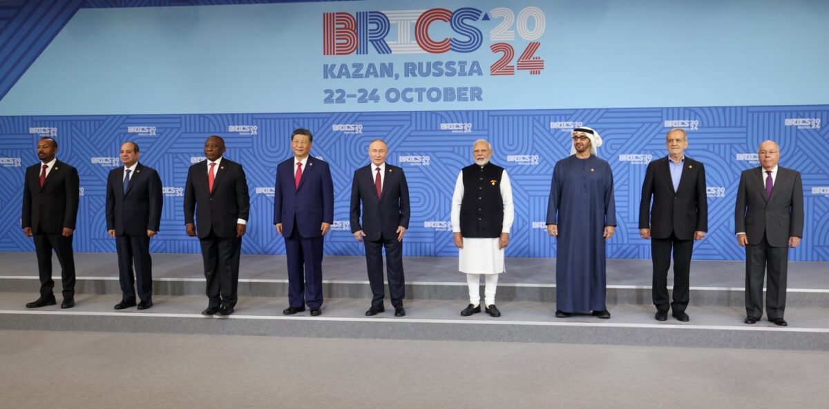 Brics al vertice di Kazan | L'alternativa sorprendente al dominio del dollaro è già in atto! - 