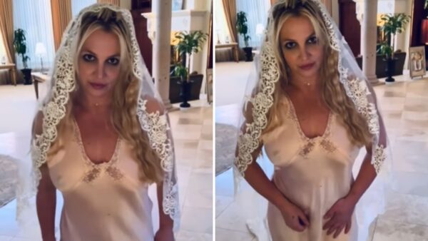 Britney Spears sposa se stessa | È davvero l'atto d'amore più geniale di sempre?