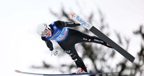 Campioni e Campionesse al Via | Scopri il segreto dietro il salto che ti lascerà senza fiato!