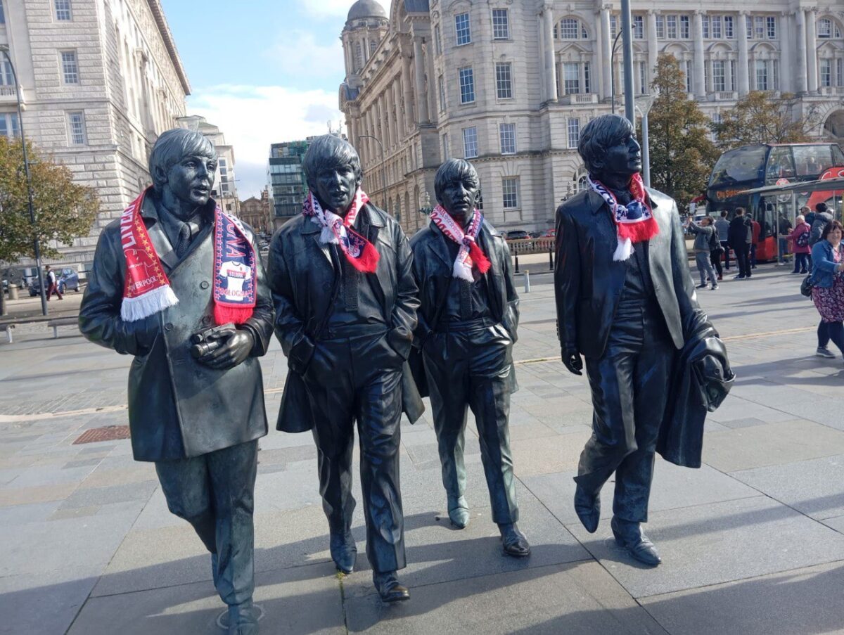 Liverpool-Bologna: quando il calcio incontra la musica oltre il 90esimo minuto