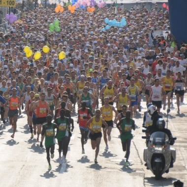 Maratona a Palermo: file e blocchi stradali ti sorprenderanno | Ma sei pronto a scoprire l’evento che mobilita la città?