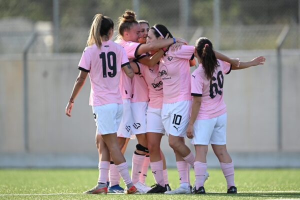 Palermo Women trionfa con una vittoria schiacciante | È finalmente tempo di rivalutare il calcio femminile?