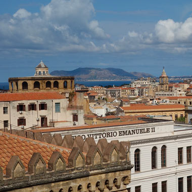 Palermo si trasforma in un laboratorio di innovazione | Scopri come le città del futuro potrebbero dipendere da questo incontro!