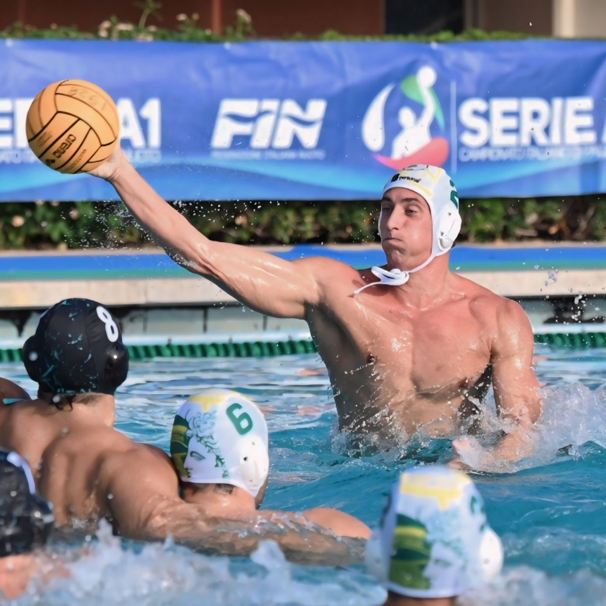 Pallanuoto: Ortigia e L'Ekipe dominano con 22 gol | Può questo segnare un cambio definitivo nel campionato?