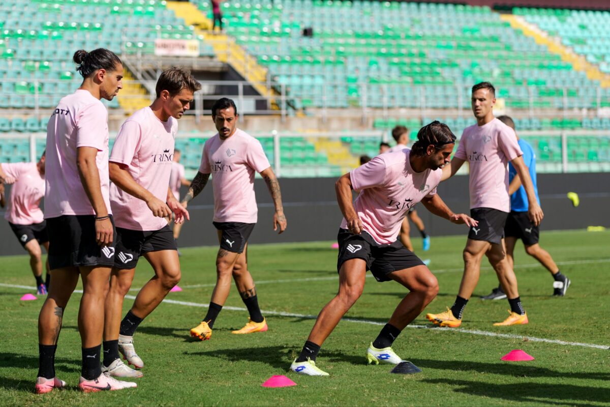 Preparazione in Vetta: Il Palermo si Allena per la Sfida con la Salernitana!