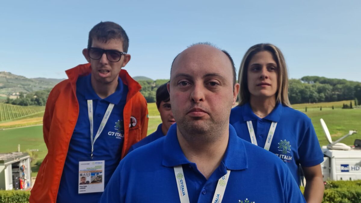 Ragazzi con disabilità accolgono i ministri al G7 | Il talento supera la pietà? Scopri perché questa iniziativa sta cambiando le regole del gioco!