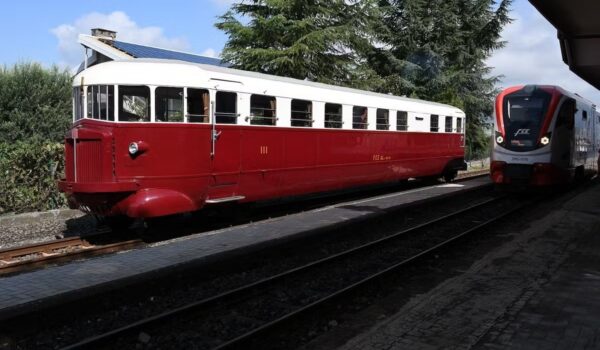 Treni fermi tra Randazzo e Riposto | Scopri perché sei costretto a prendere l'autobus!