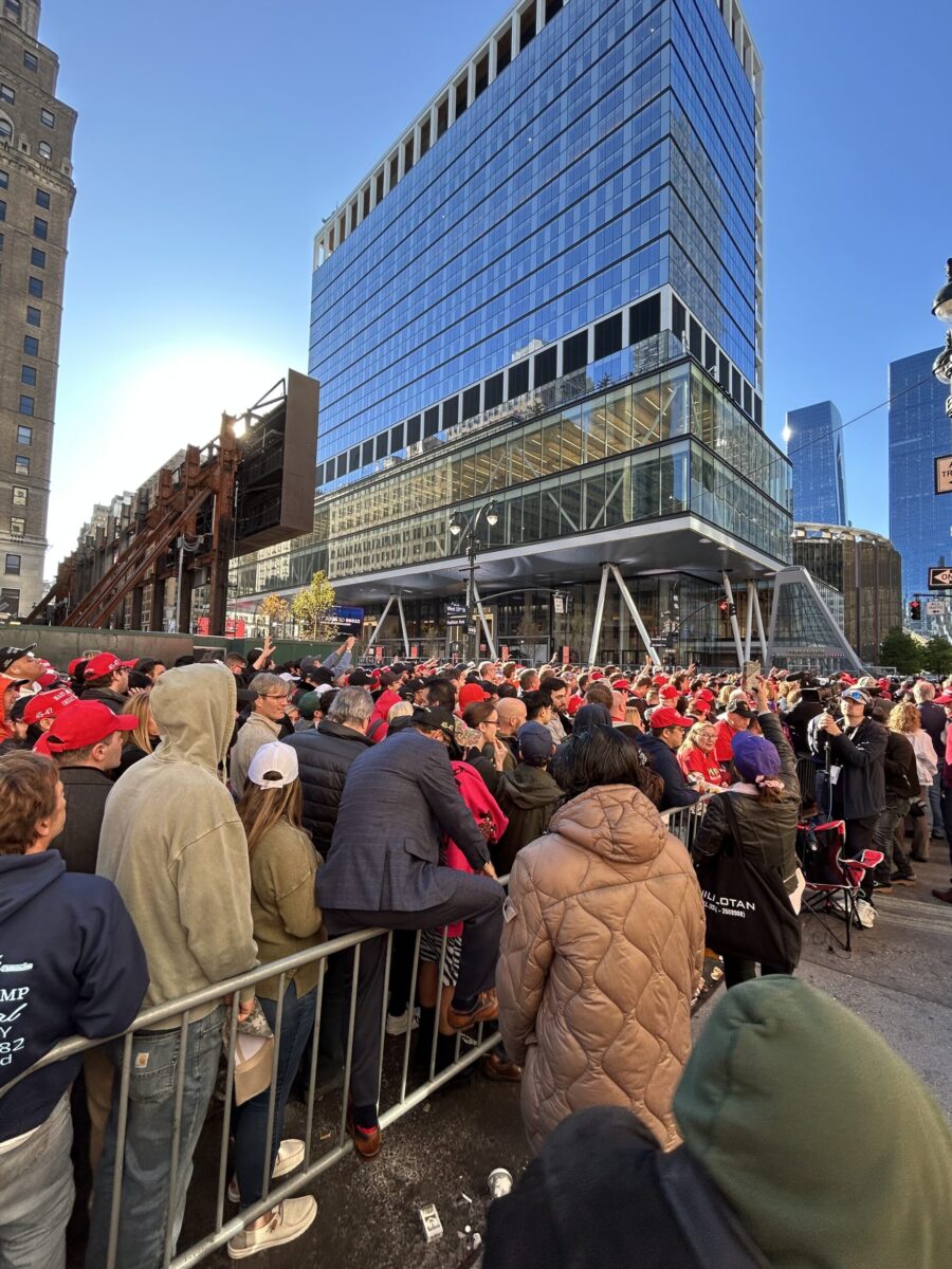 Trump conquista Madison Square Garden | La verità sugli applausi di New York ti sorprenderà!