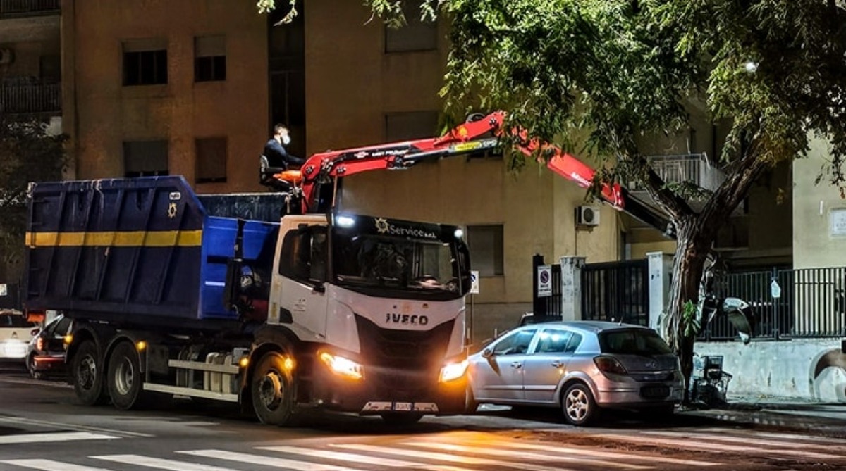 "E tu lo sapevi che a Catania" la notte succede questo? | La provocazione social che divide i catanesi