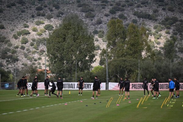 Il Palermo FC sorprende con un allenamento innovativo | Gli esperti scommettono sulla vittoria contro la Sampdoria!