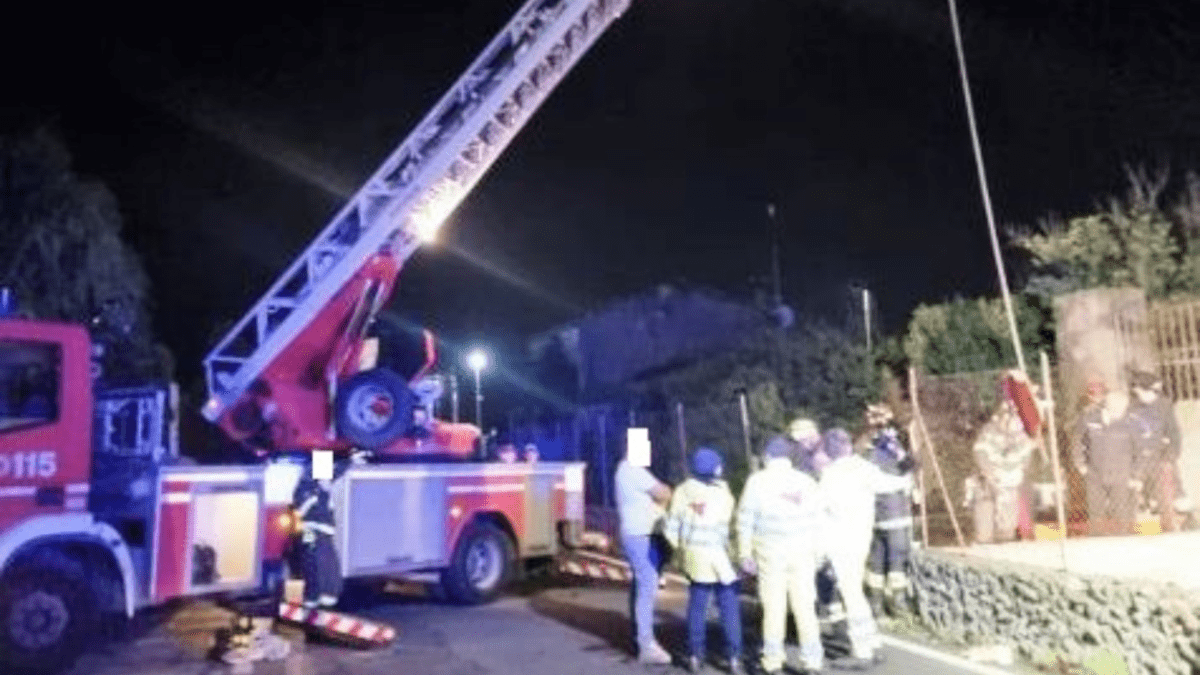 Incidente mortale nel Catanese: operaio precipita da muretto, ennesima morte sul lavoro