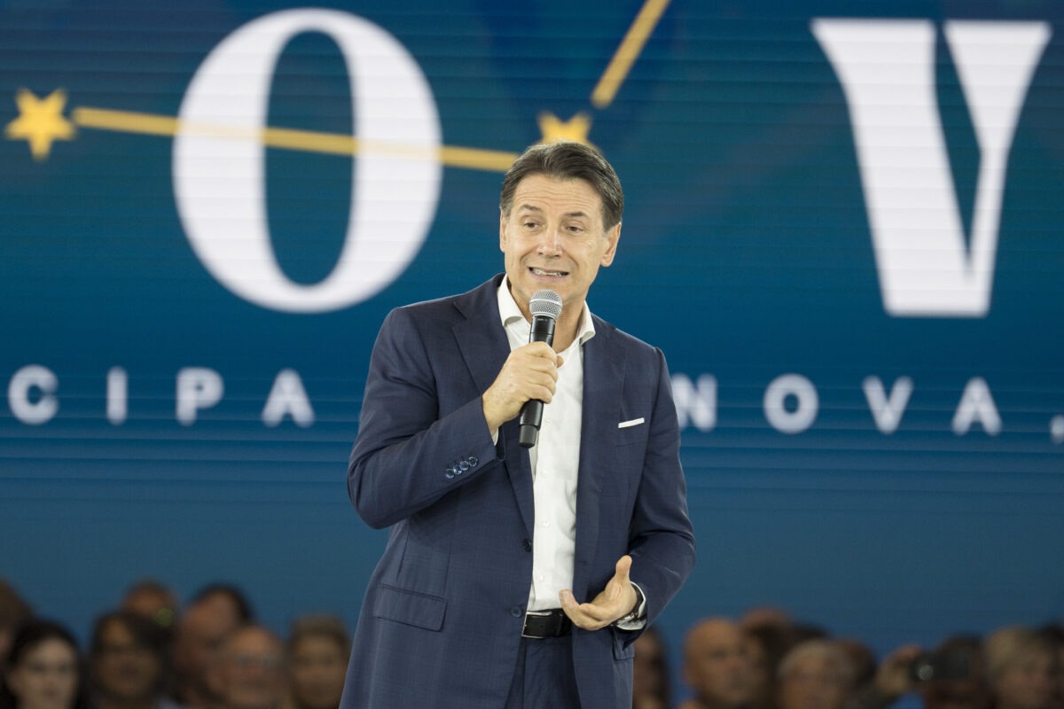 Movimento 5 Stelle: la sorprendente vittoria di Conte | Grillo fuori gioco, ma cosa significa per il futuro del partito? - 